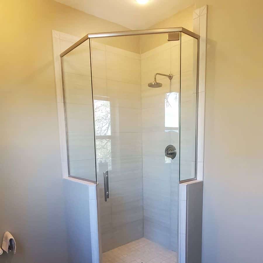 corner glass shower 